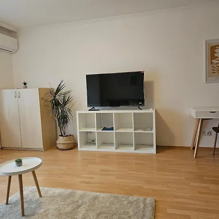 Apartamento Petibo - Grove - Free Parking In Garage Budapeste