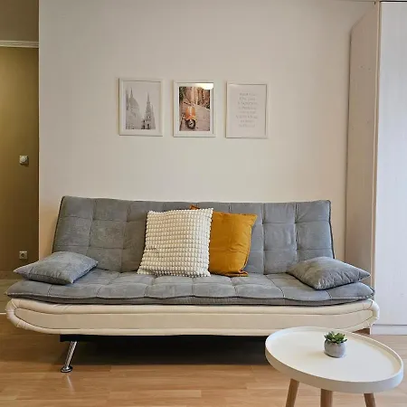 Apartamento Petibo - Grove - Free Parking In Garage Budapest